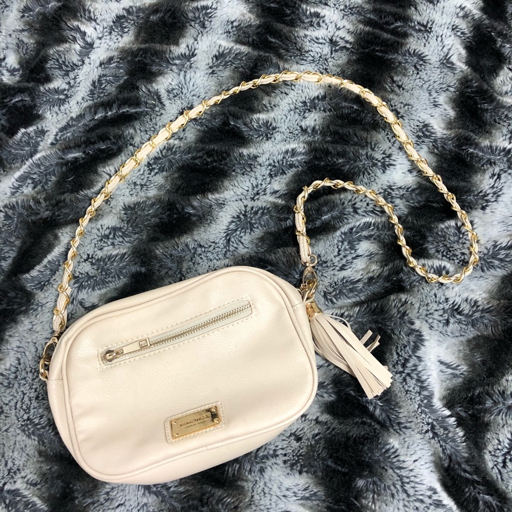 Nine West purse